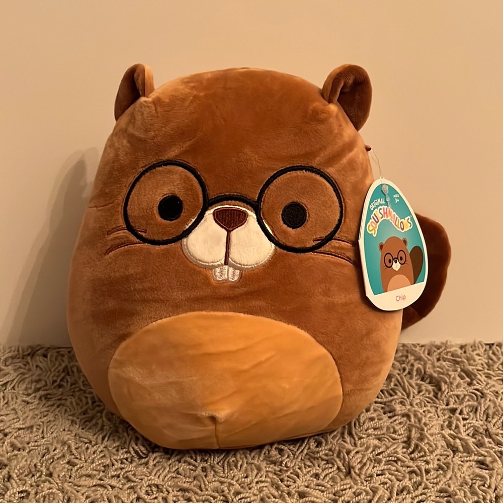 Squishmallow- Chip 8 inch